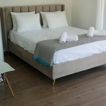 Mediterranean Ratzakli