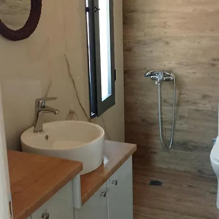 Mediterranean Ratzakli Ratzaklion