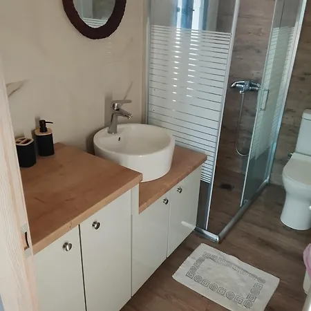 Feriehus Mediterranean Ratzakli
